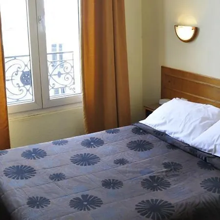 Des Buttes Chaumont Hotel