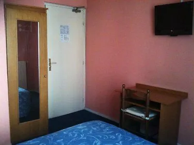 Des Buttes Chaumont 2* Paris