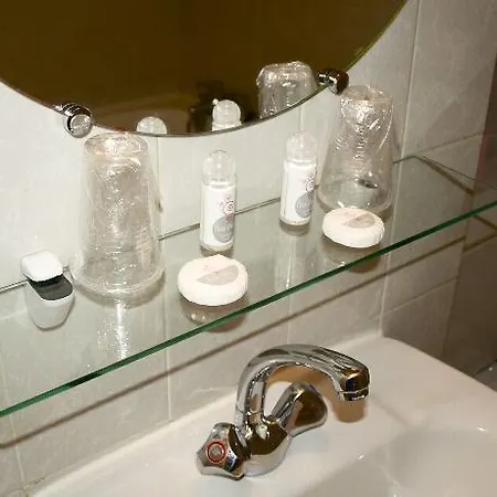 Des Buttes Chaumont 2* Παρίσι