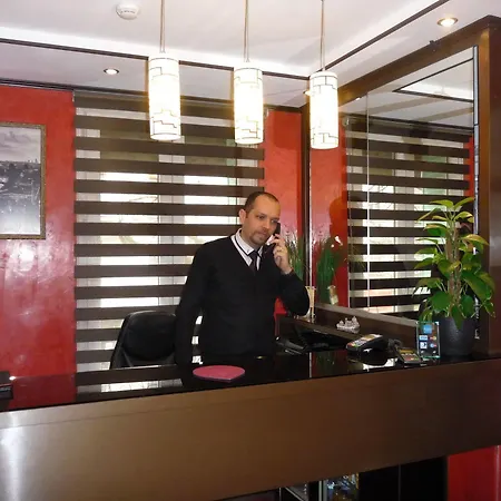 Hotel Des Buttes Chaumont Paříž